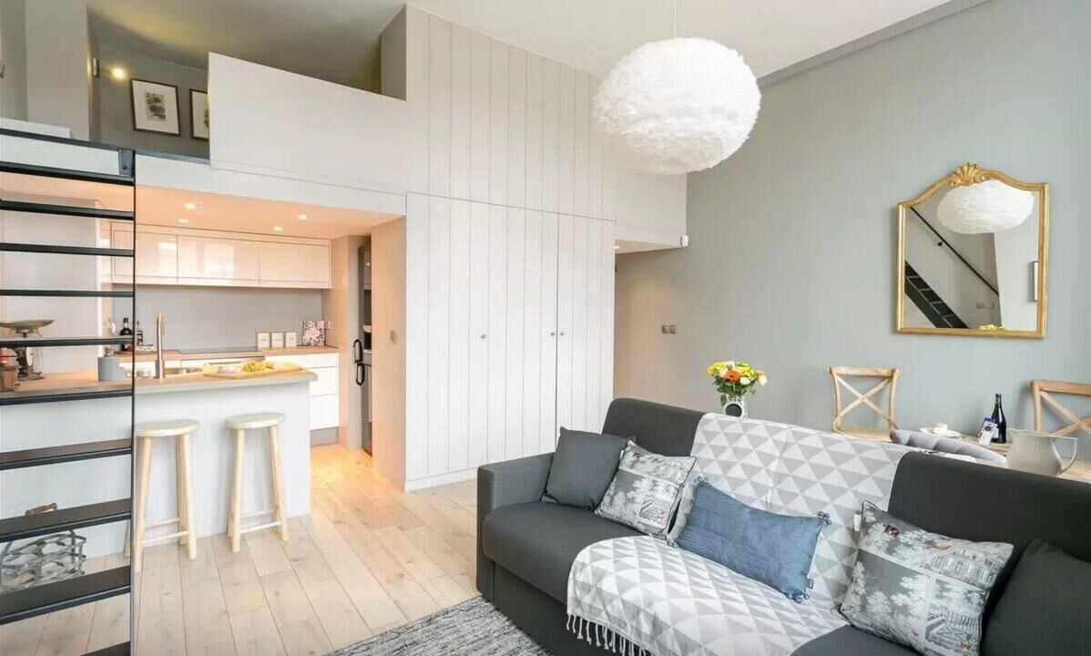 Photo of Livingroom in Notre-Dame-des-Champs