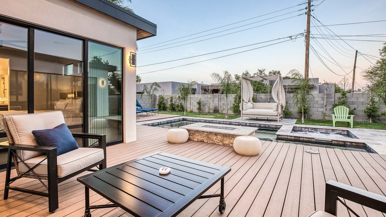 Photo of Outdoor in Camelback Park Estates