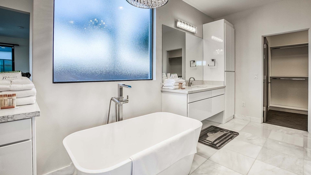 Photo of Bathroom in Camelback Park Estates