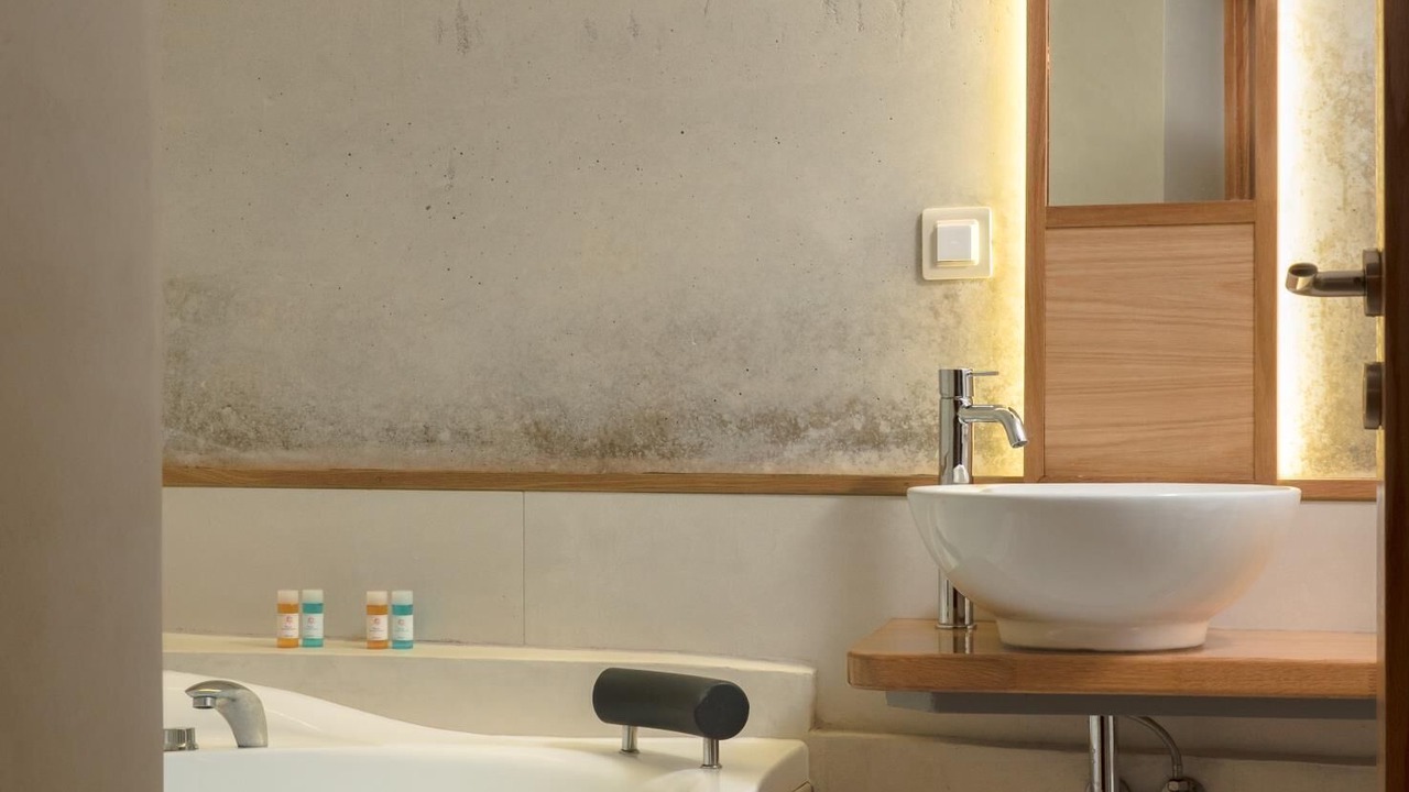 Photo of Bathroom in Koum Kapi