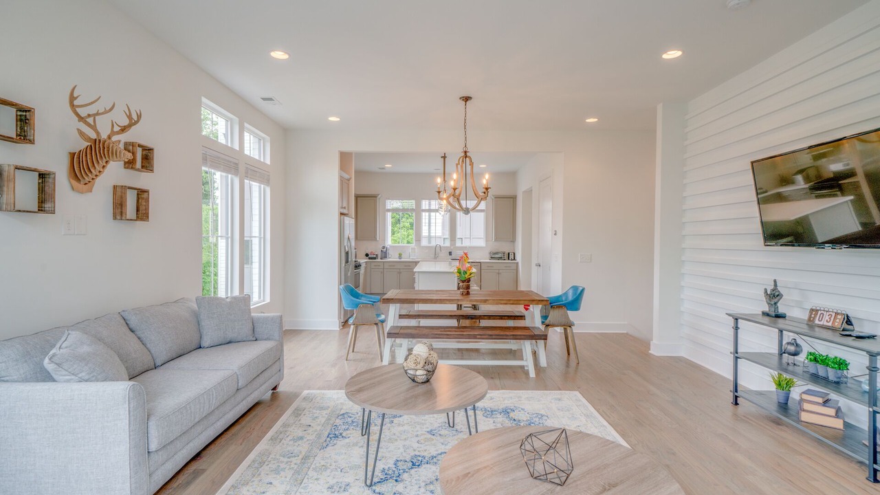 Photo of Livingroom in Talbot's Corner