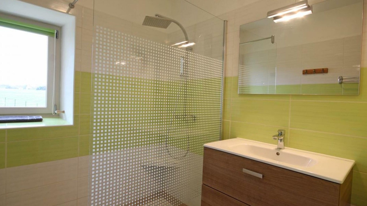 Photo of Bathroom in Mauves-sur-Huisne