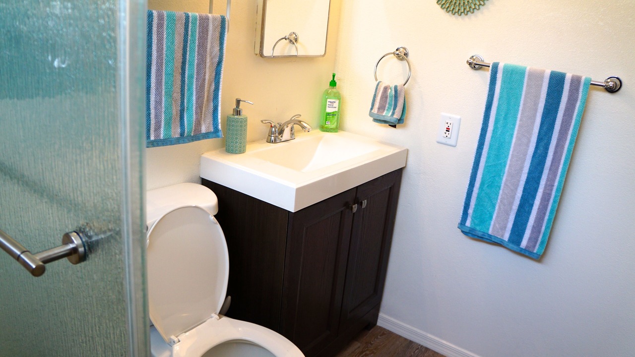 Photo of Bathroom in Suffolk Hills