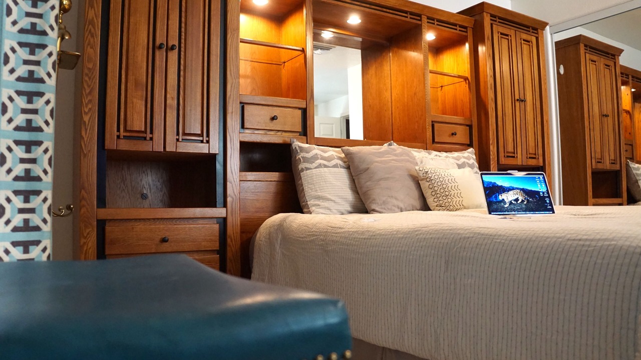 Photo of Bedroom in Suffolk Hills