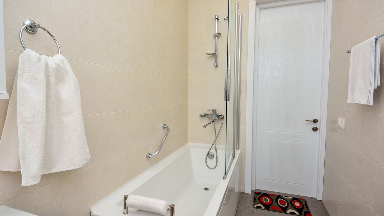 Photo of Bathroom in Chugureti