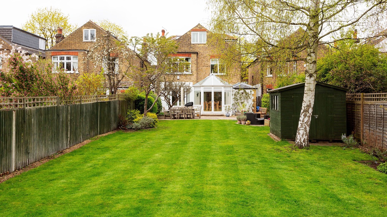 Photo of Outdoor in Kew