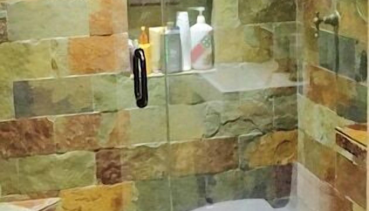 Photo of Bathroom in El Porto