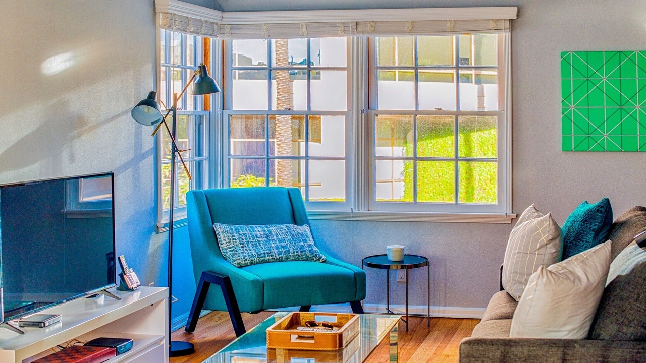 Photo of Livingroom in Burbank