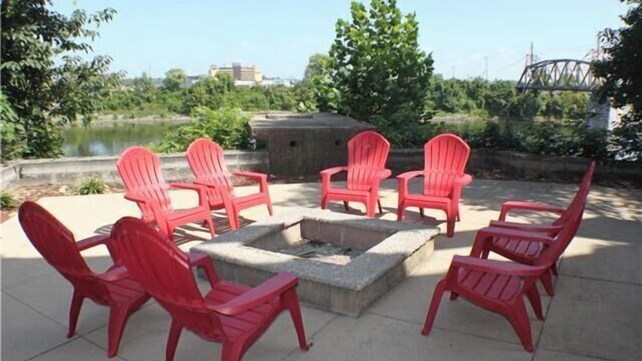 Photo of Outdoor in North Capitol