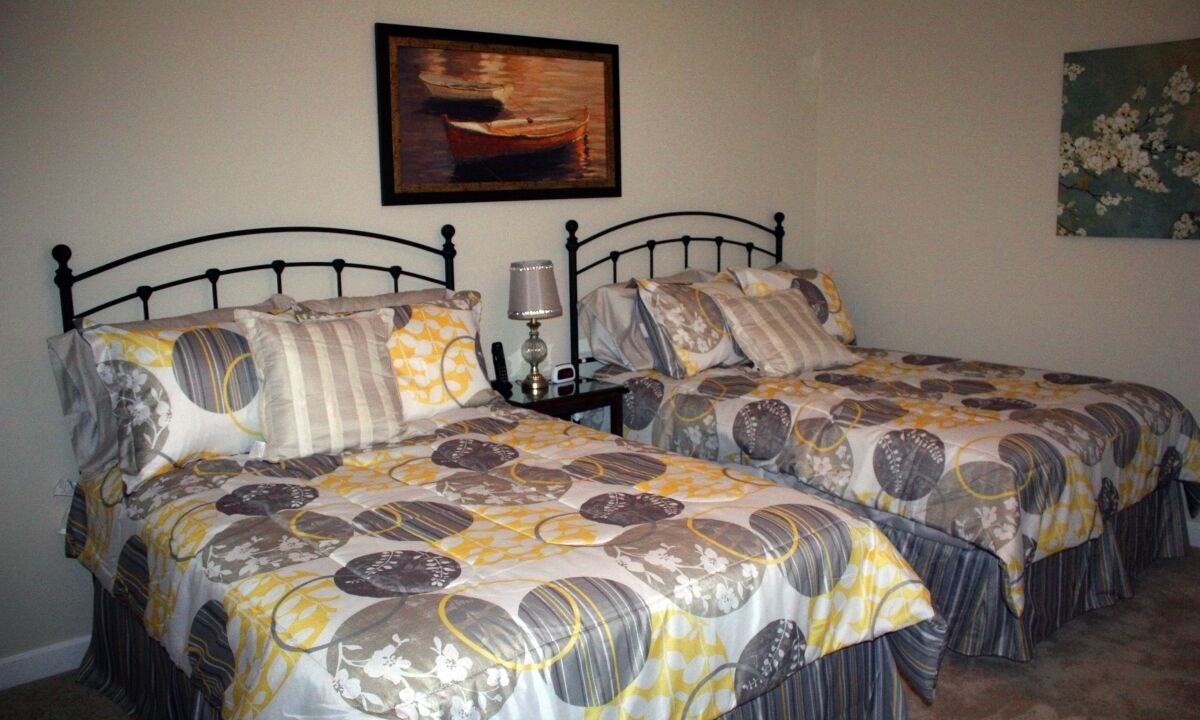 Photo of Bedroom in Raskin Estates