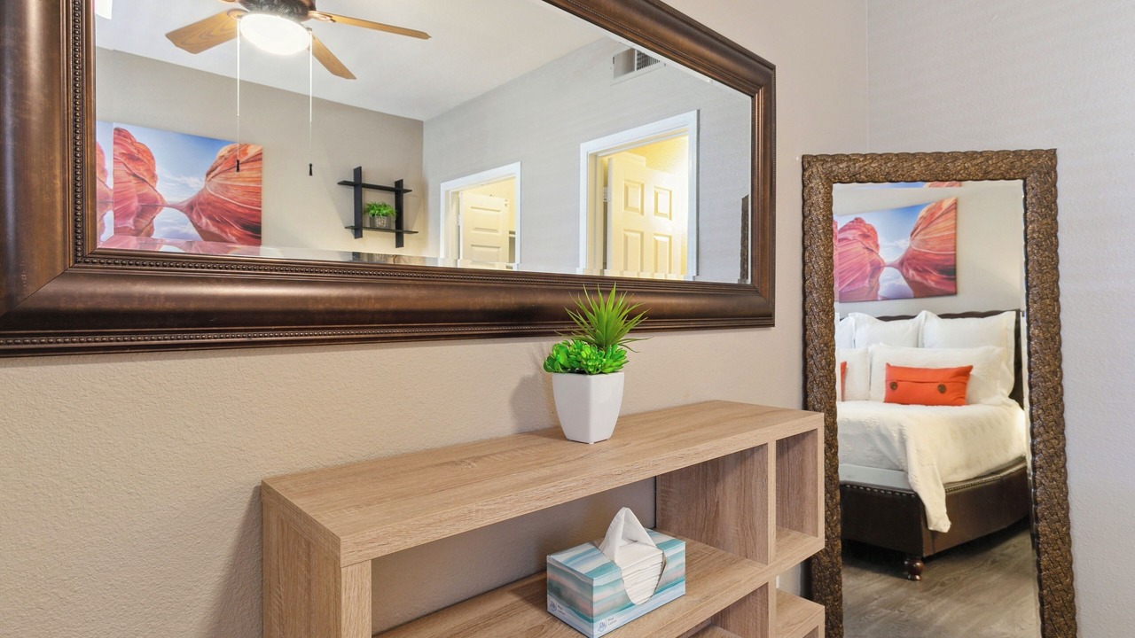 Photo of Bedroom in Paradise Valley Village