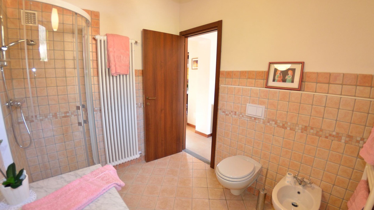 Photo of Bathroom in Nozanno