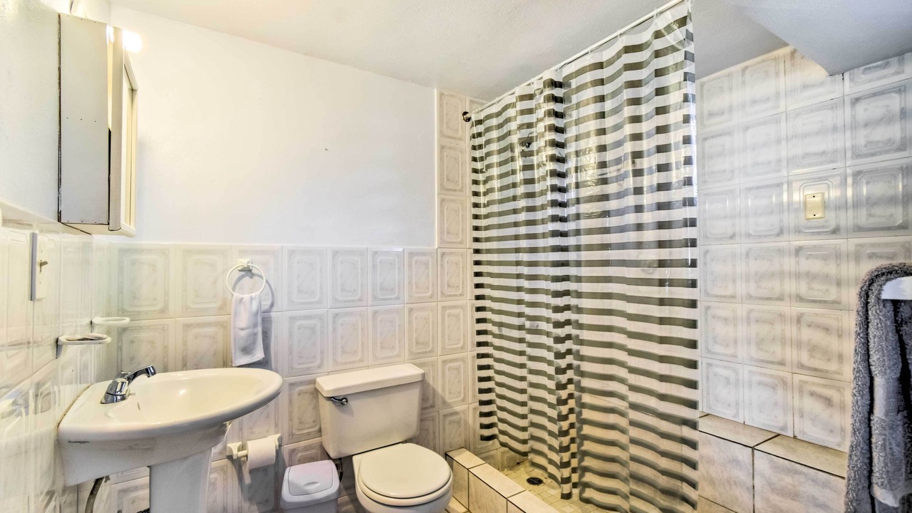 Photo of Bathroom in Culebra Pueblo