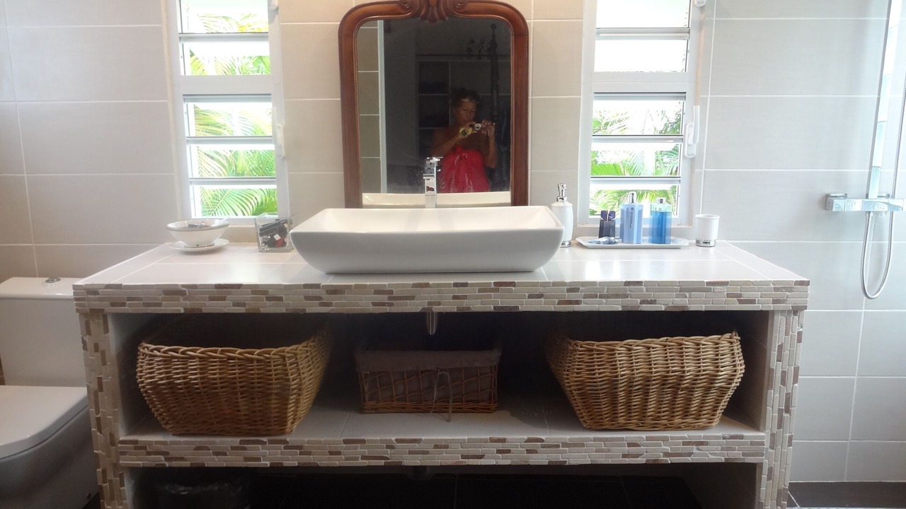 Photo of Bathroom in Les Abymes