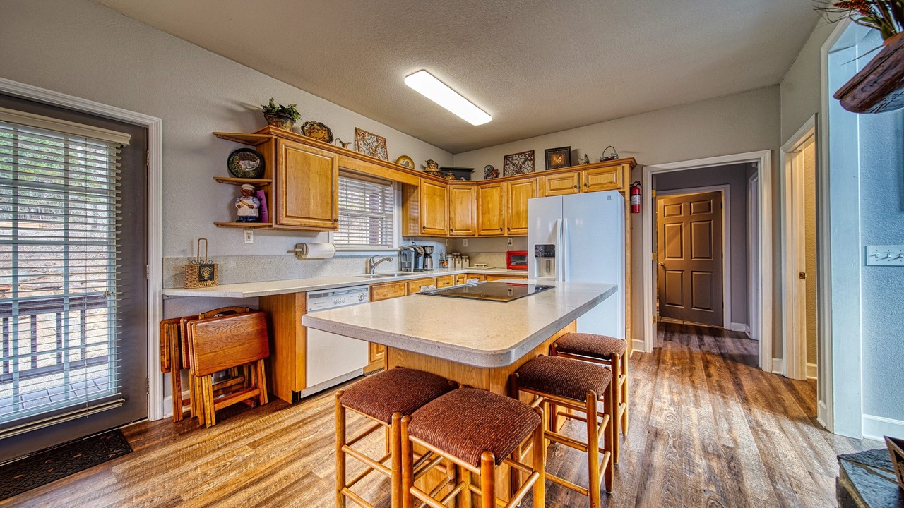 Photo of Kitchen in Hiawassee
