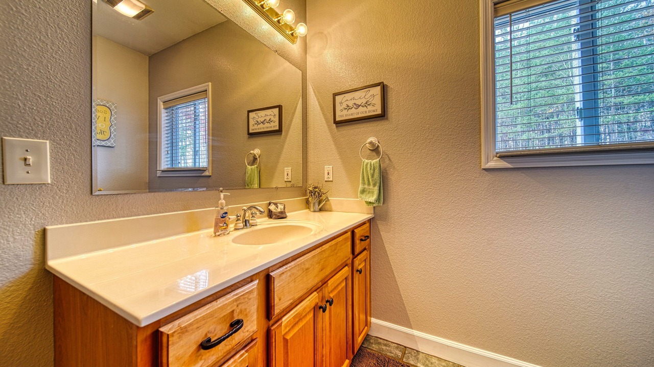 Photo of Bathroom in Hiawassee