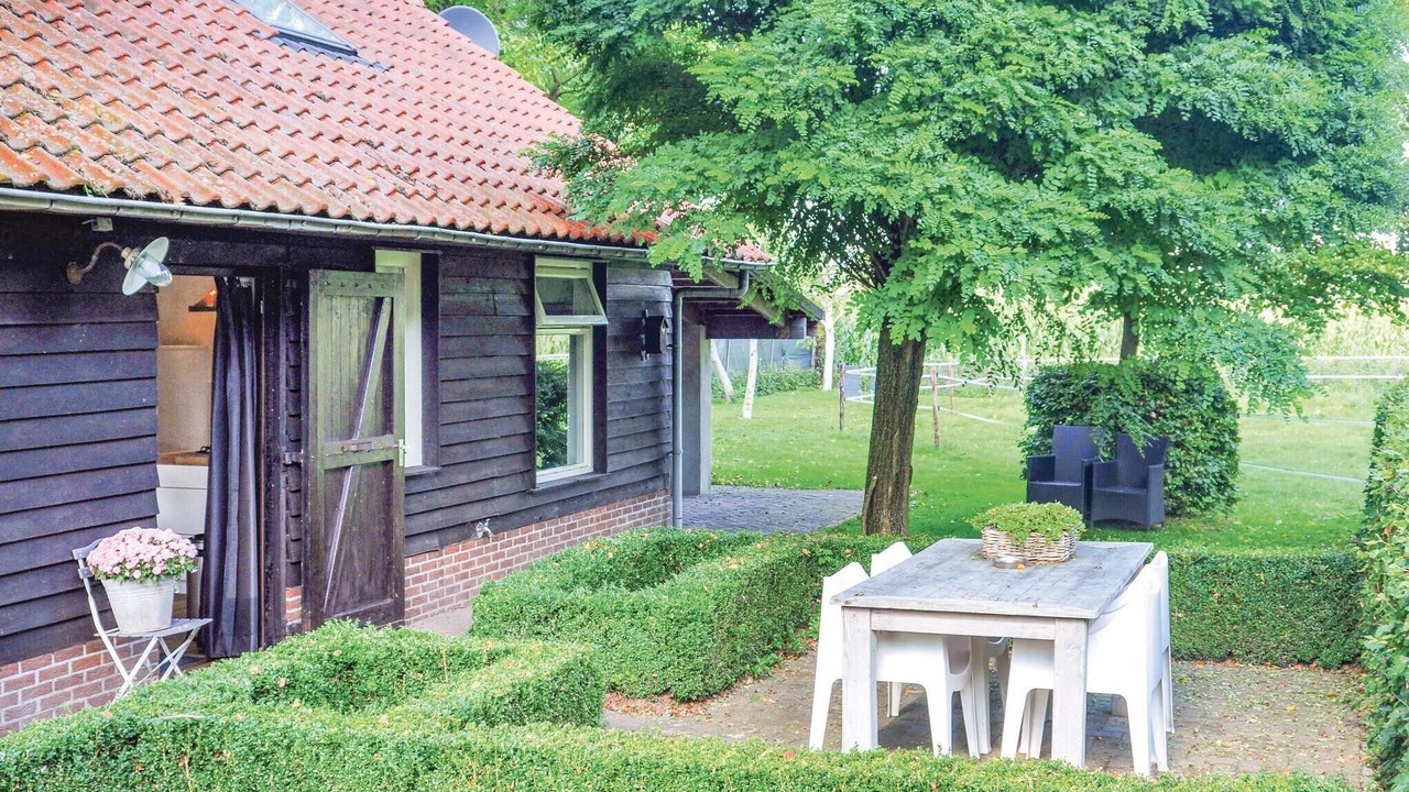Photo of Others in Leende