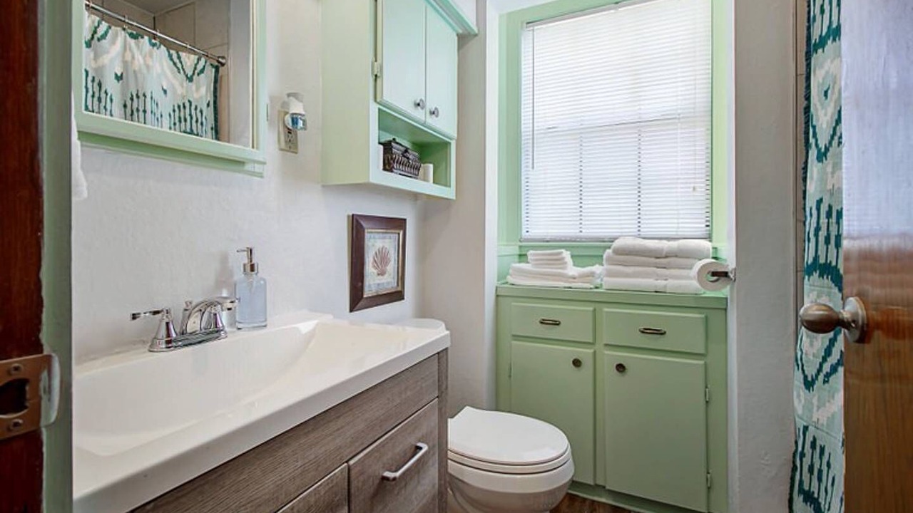 Photo of Bathroom in Central Oklahoma City