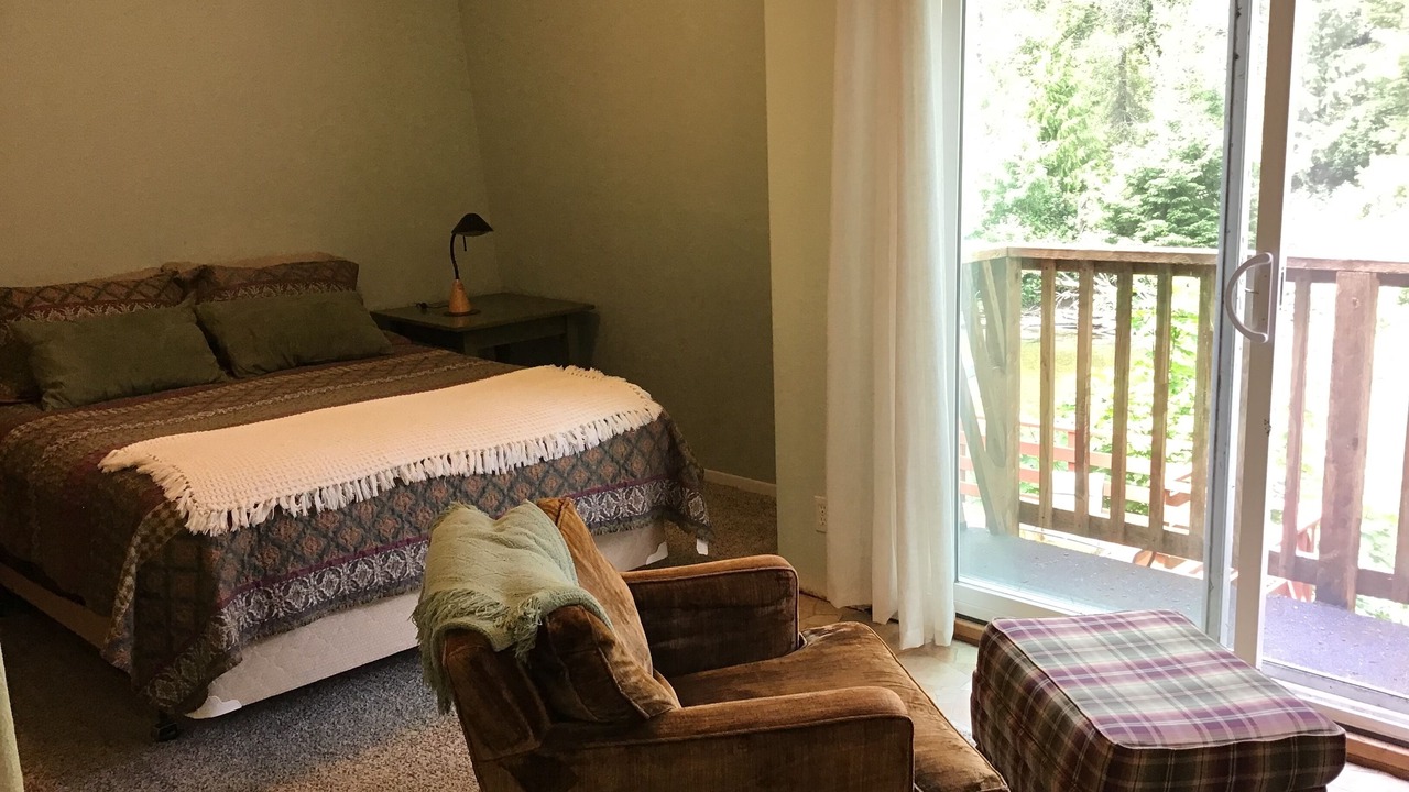 Photo of Bedroom in Port Orford