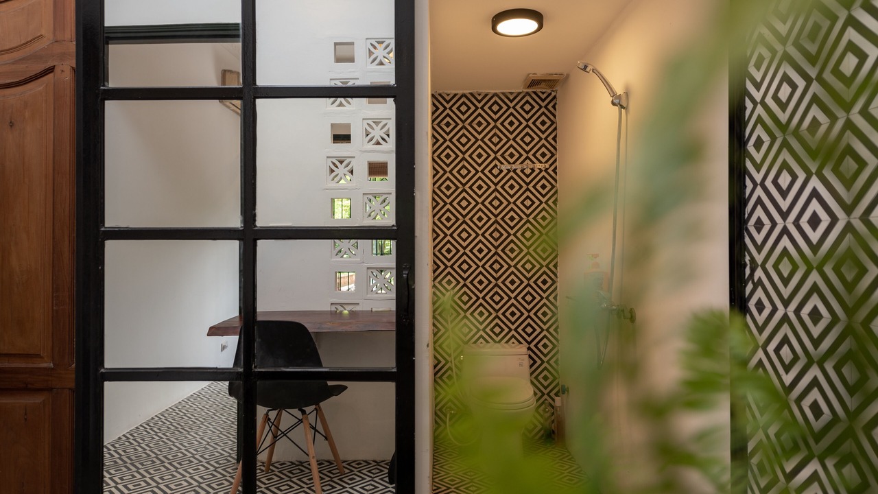 Photo of Bathroom in Van Mieu