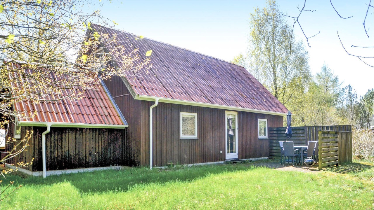 Photo of Outdoor in Skygge