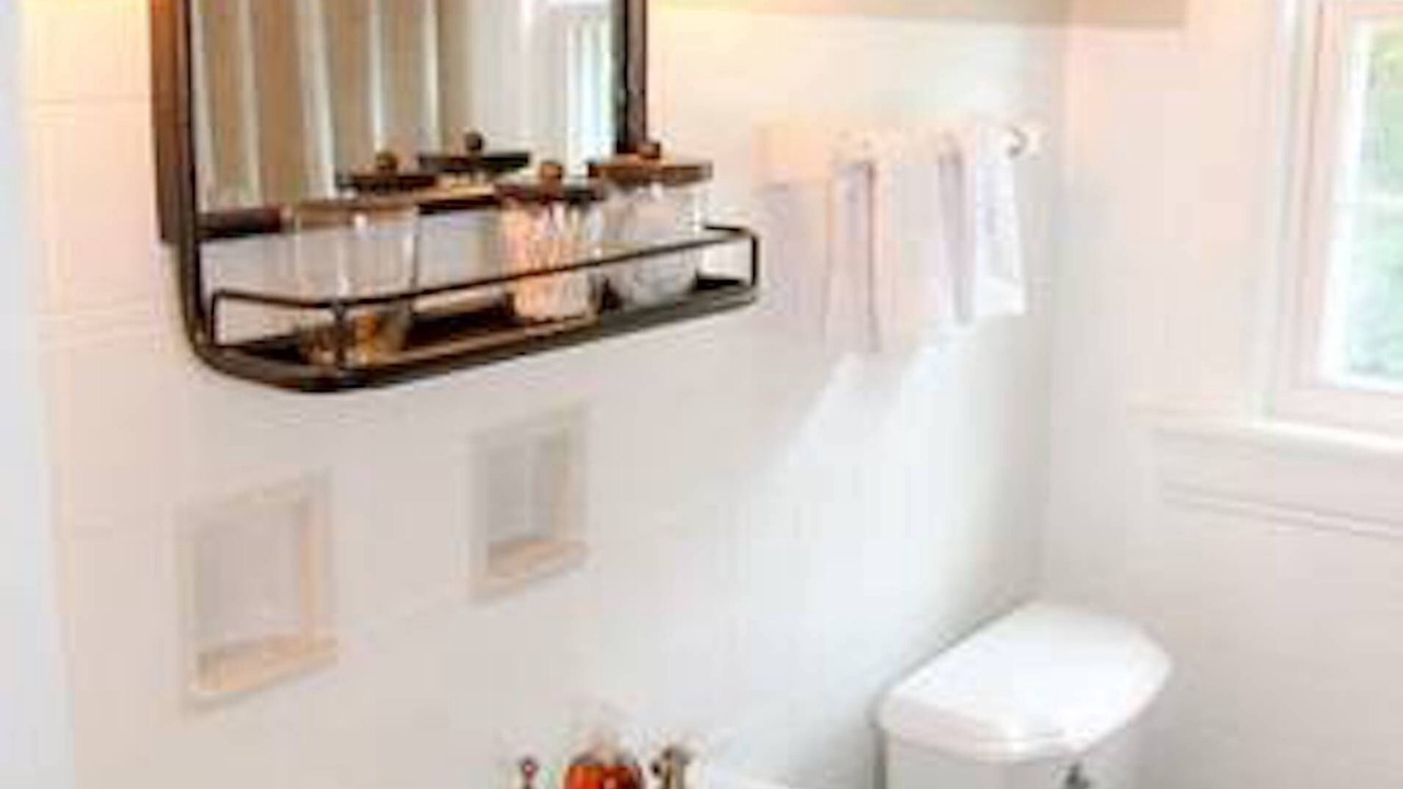 Photo of Bathroom in Green Hills