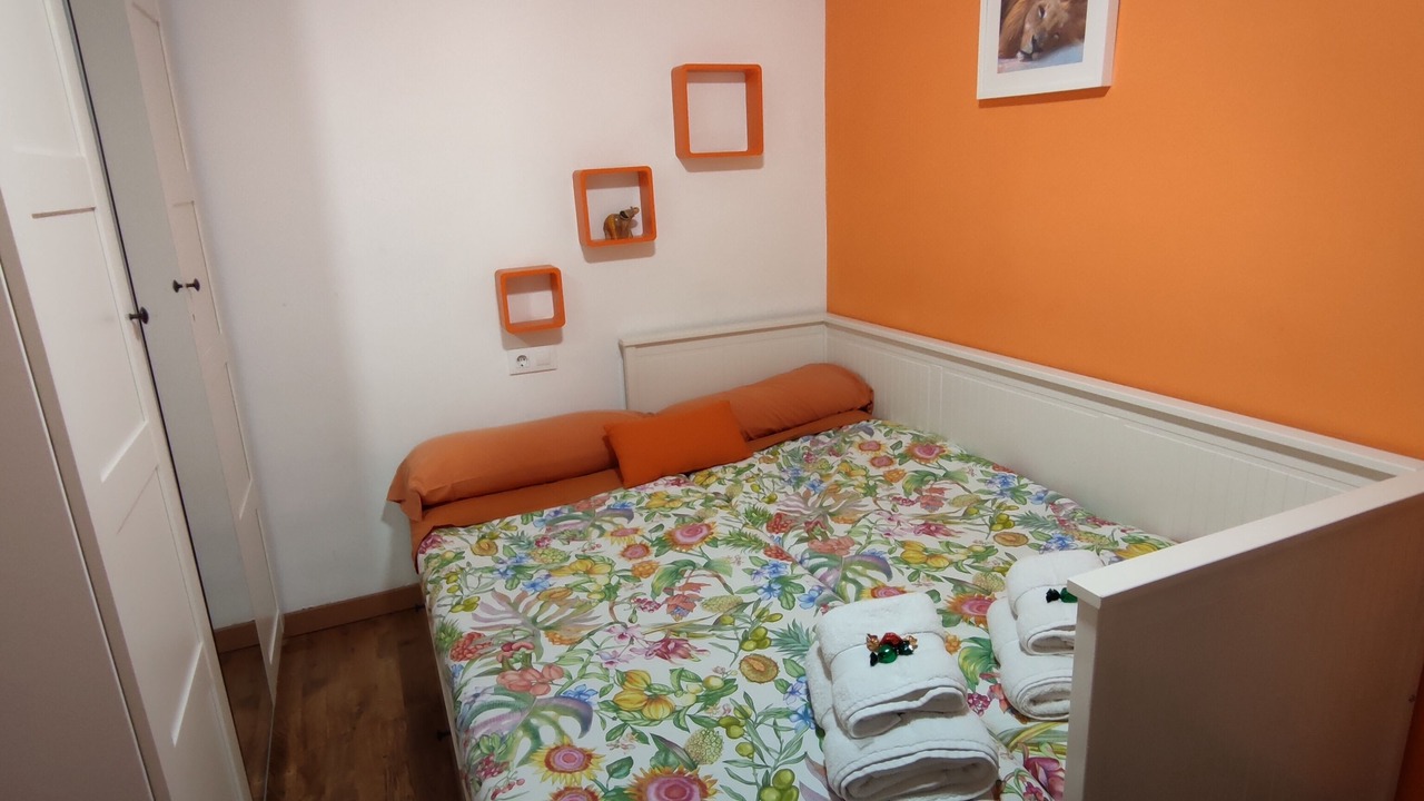 Photo of Bedroom in El Poble-sec