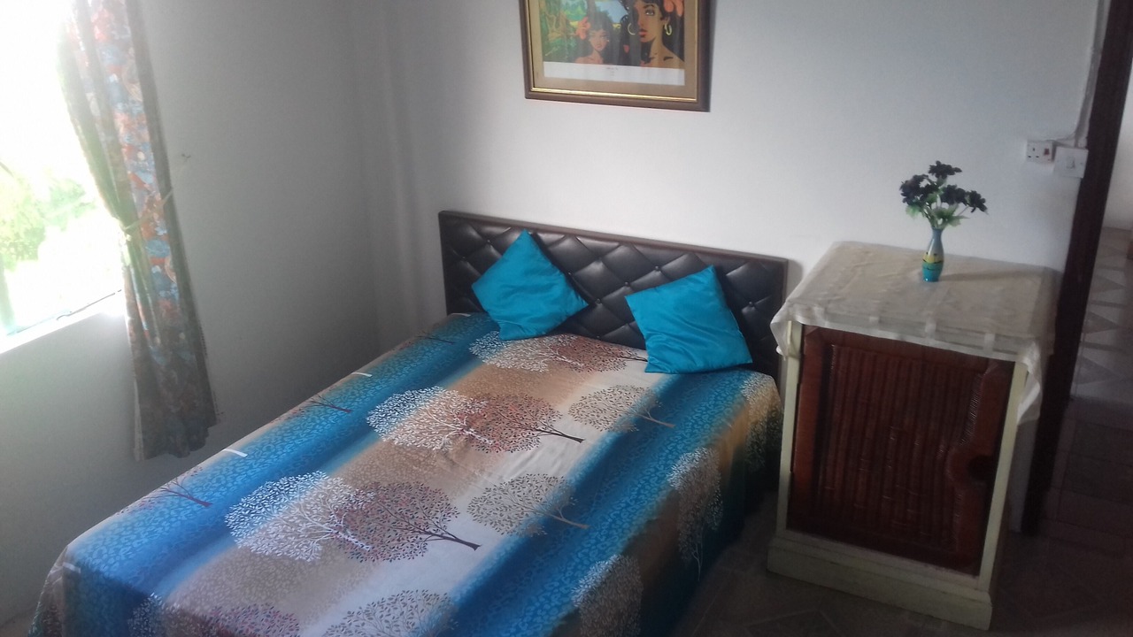 Photo of Bedroom in Albion