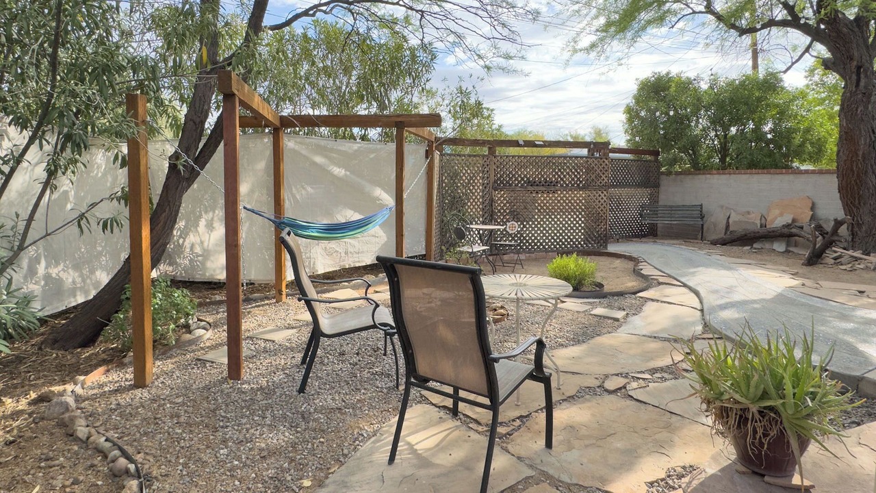 Photo of Outdoor in Sam Hughes