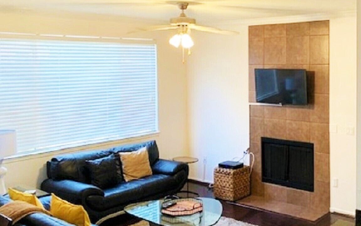 Photo of Bedroom in Paradise Valley Village