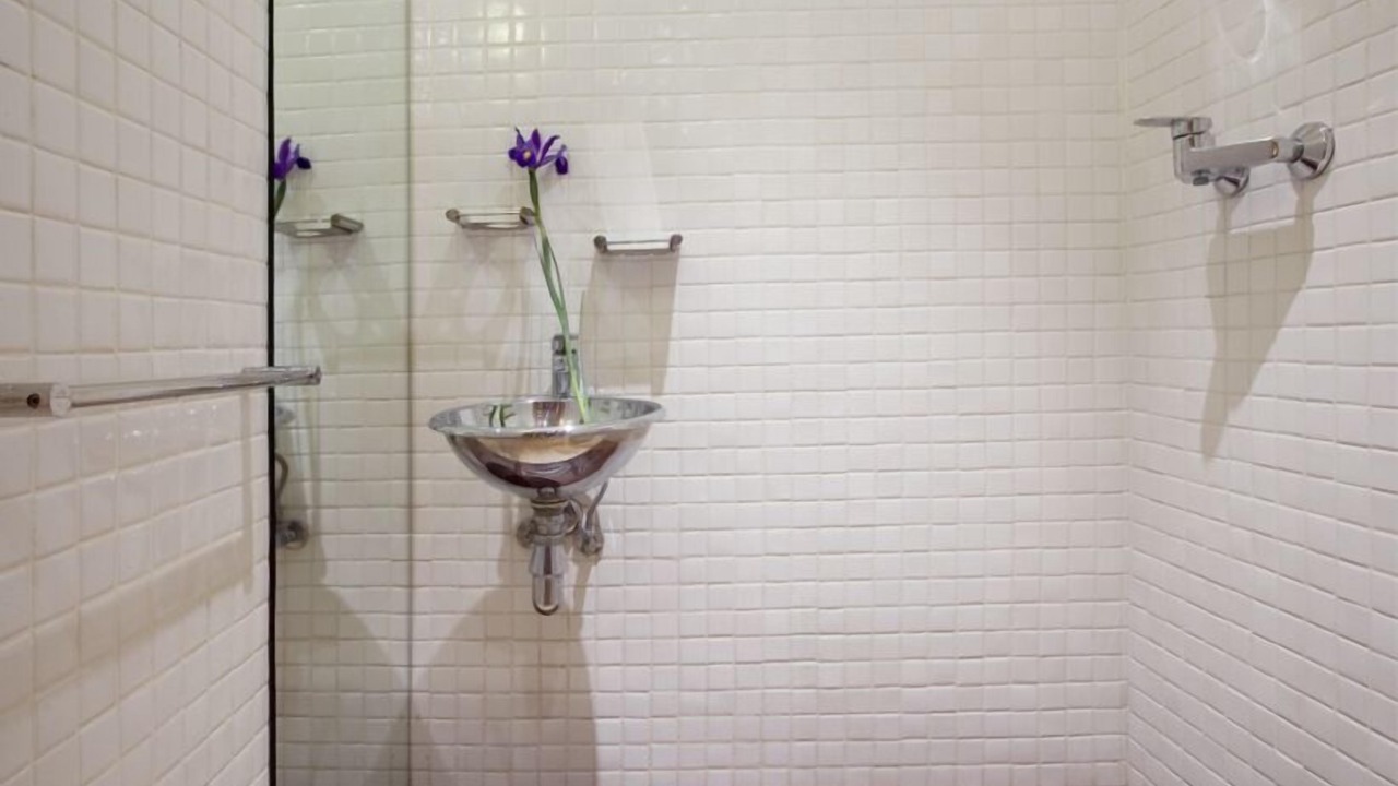 Photo of Bathroom in El Raval