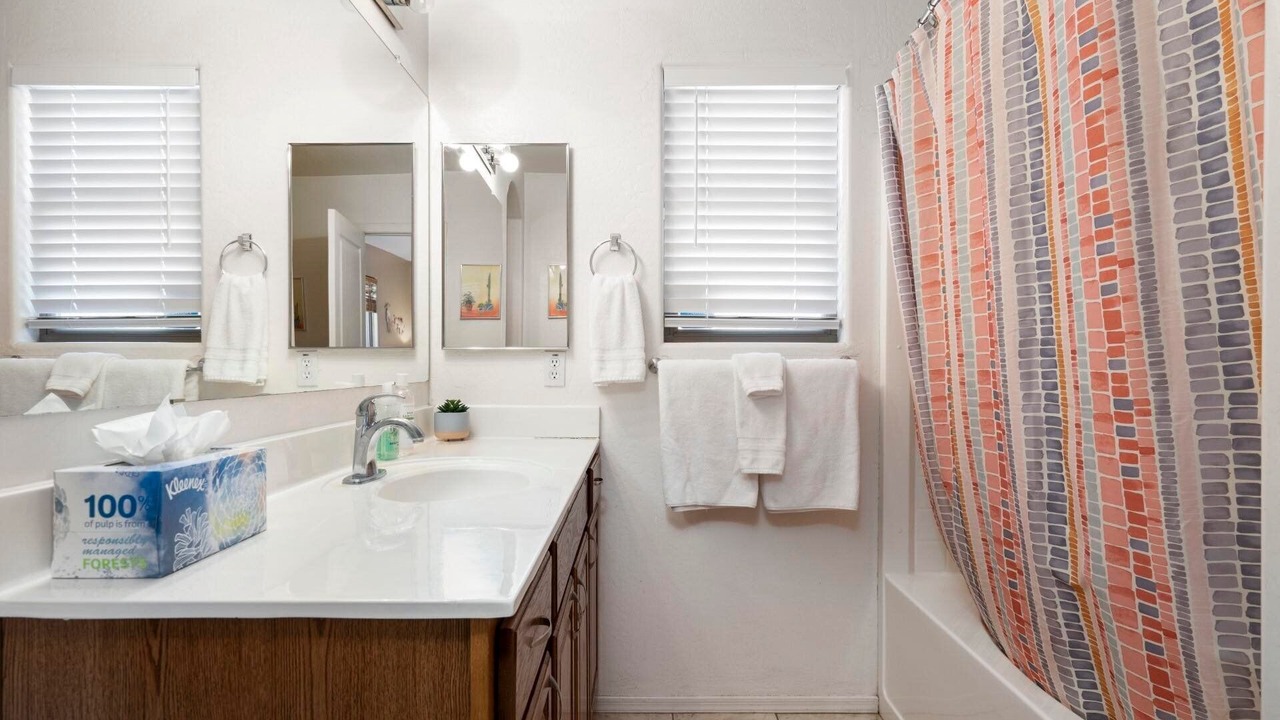Photo of Bathroom in Los Arbolitos Ranch