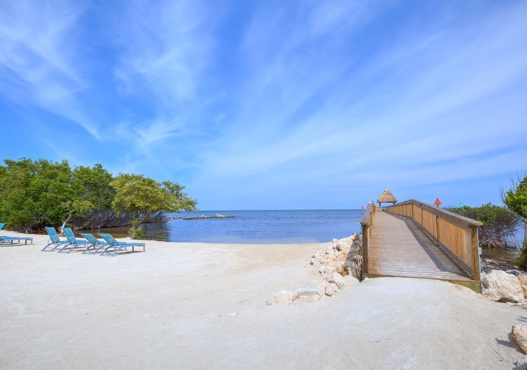 Photo of Others in Tavernier