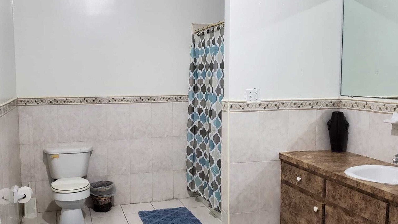 Photo of Bathroom in Nassau