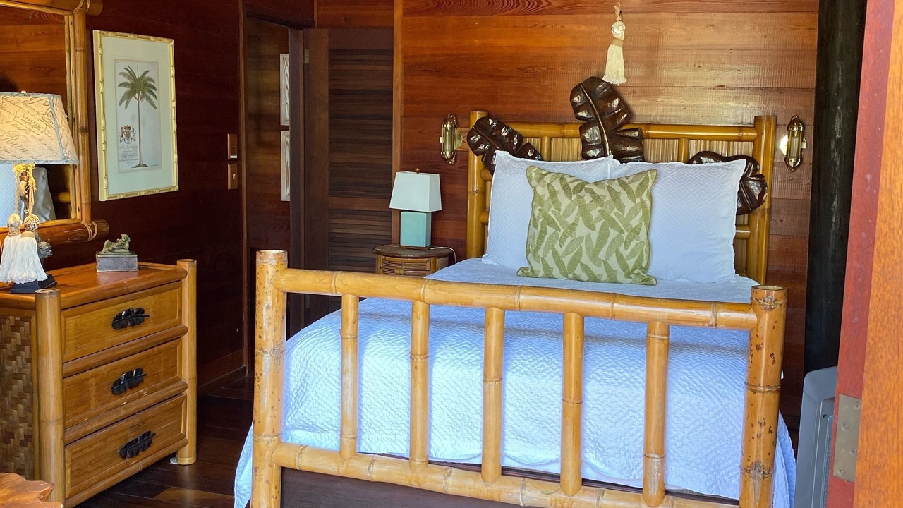 Photo of Bedroom in Marathon