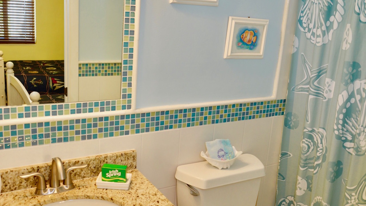Photo of Bathroom in Marathon