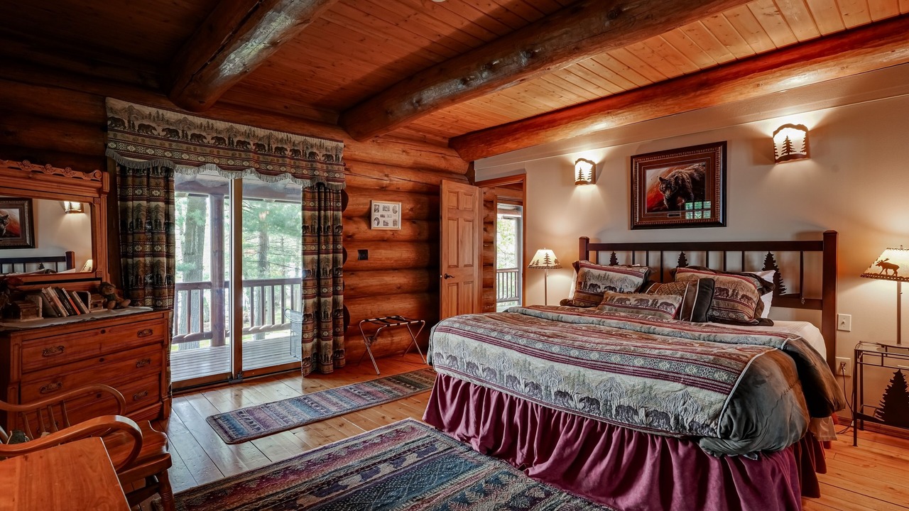 Photo of Bedroom in Eagle River