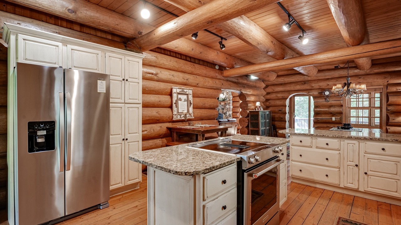 Photo of Kitchen in Eagle River