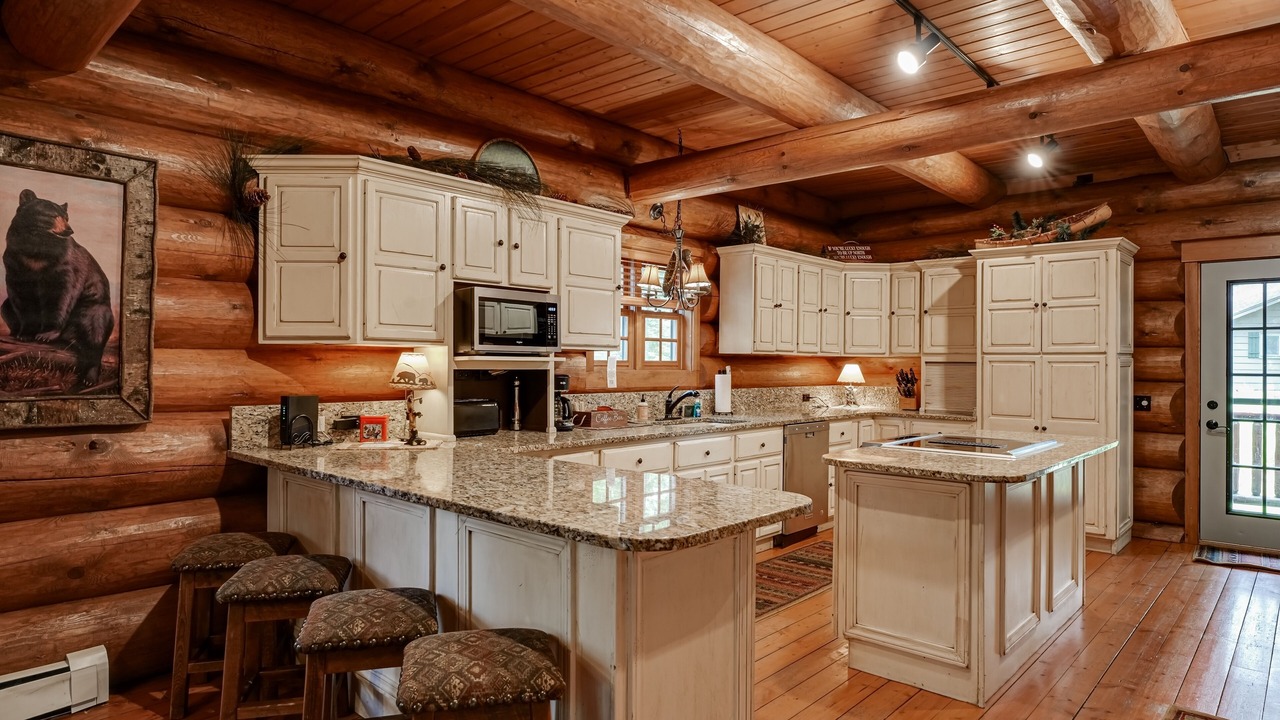 Photo of Kitchen in Eagle River