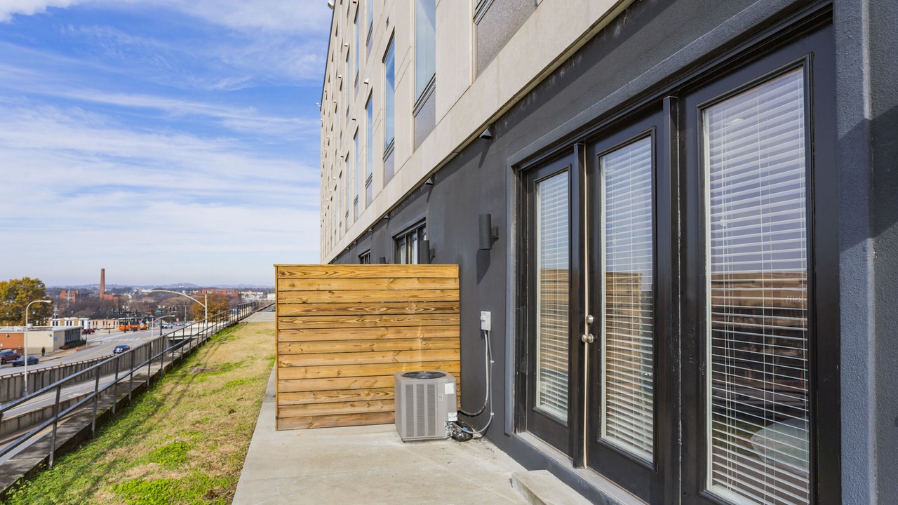 Photo of Patio Balcony in Downtown Nashville
