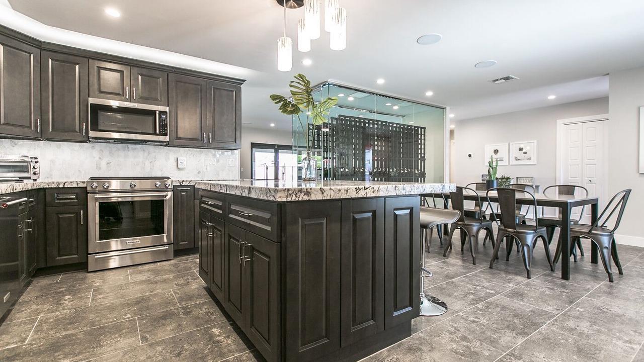 Photo of Kitchen in Thunderbird East