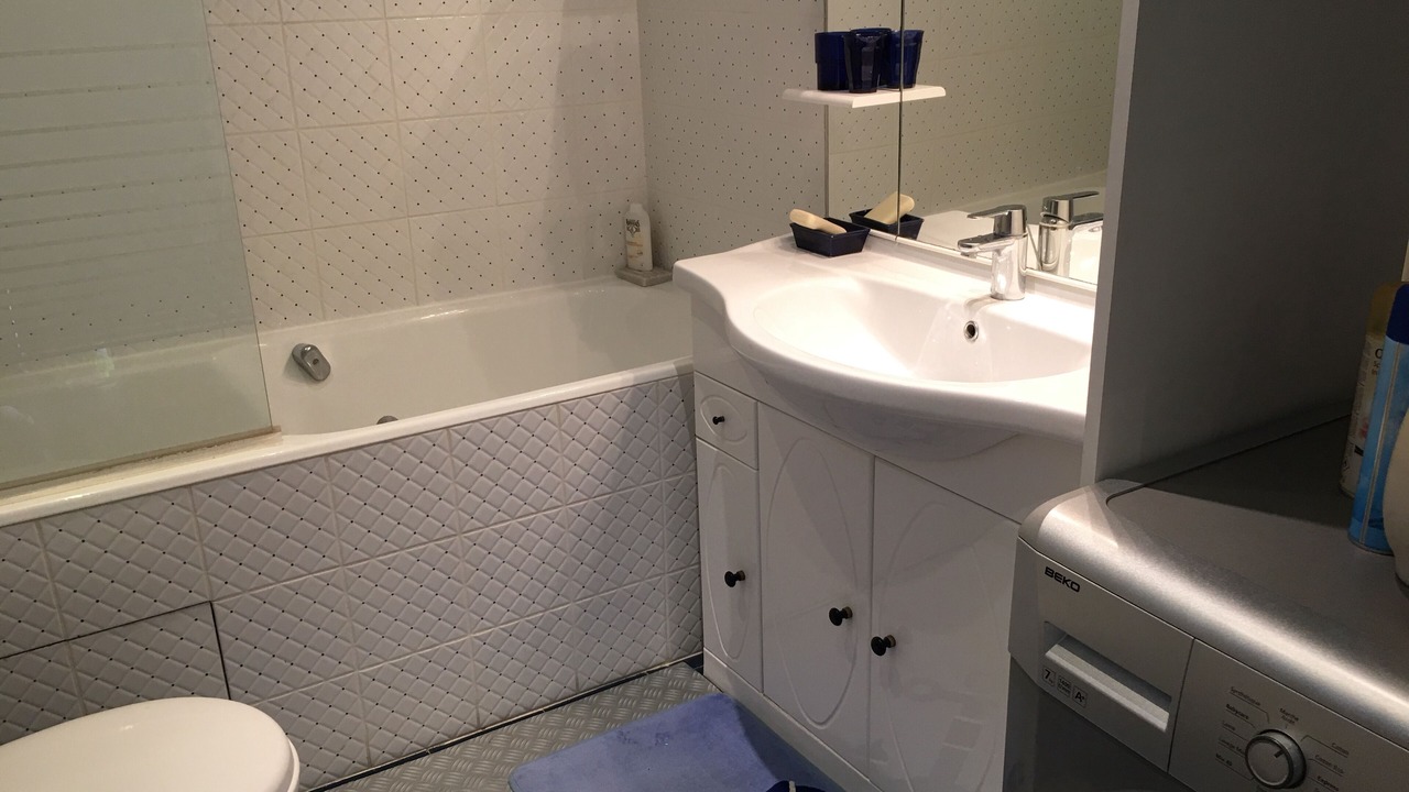 Photo of Bathroom in Notre-Dame-des-Champs