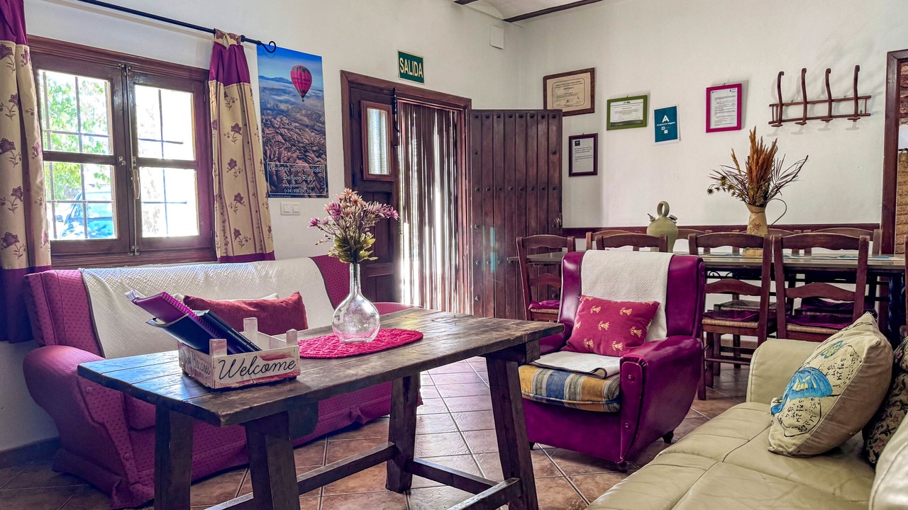 Photo of Livingroom in Baza