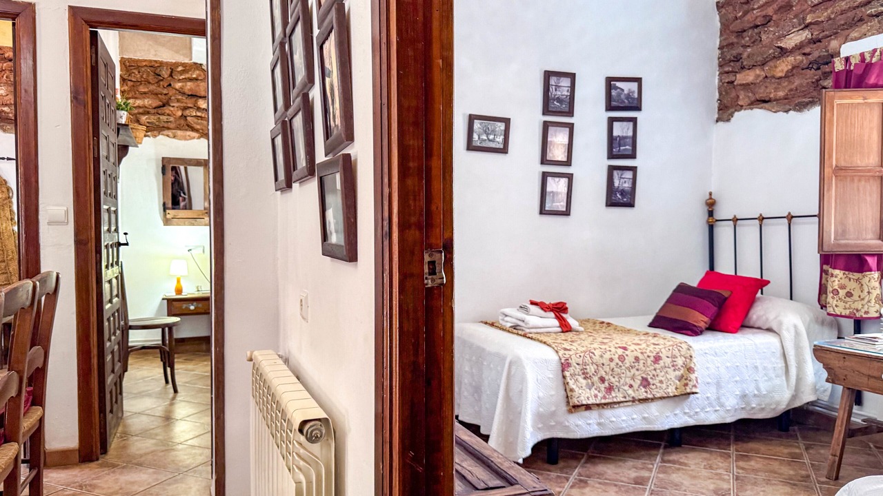 Photo of Bedroom in Baza