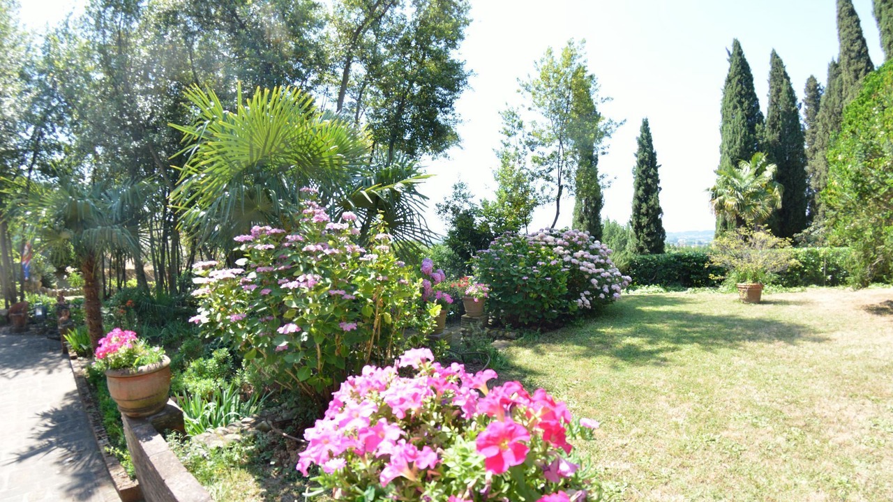 Photo of Outdoor in Uzzano