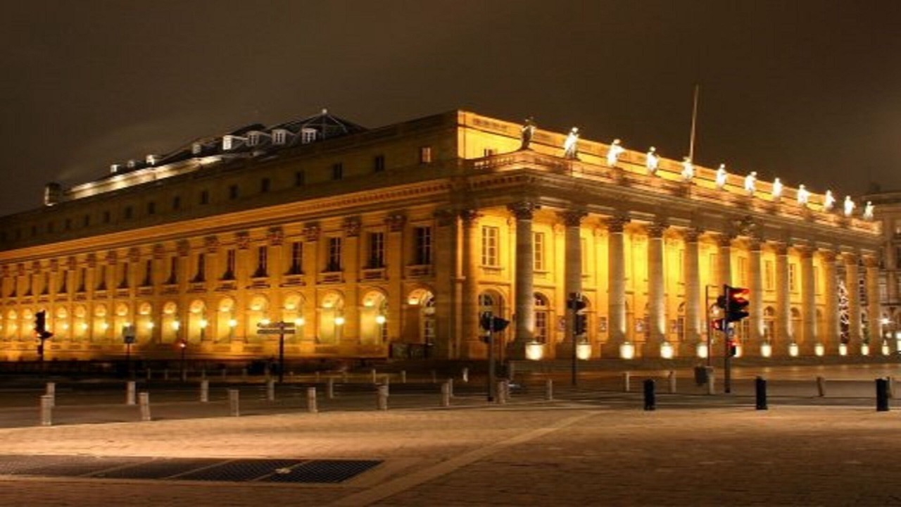 Photo of Others in Hotel de Ville - Quinconces