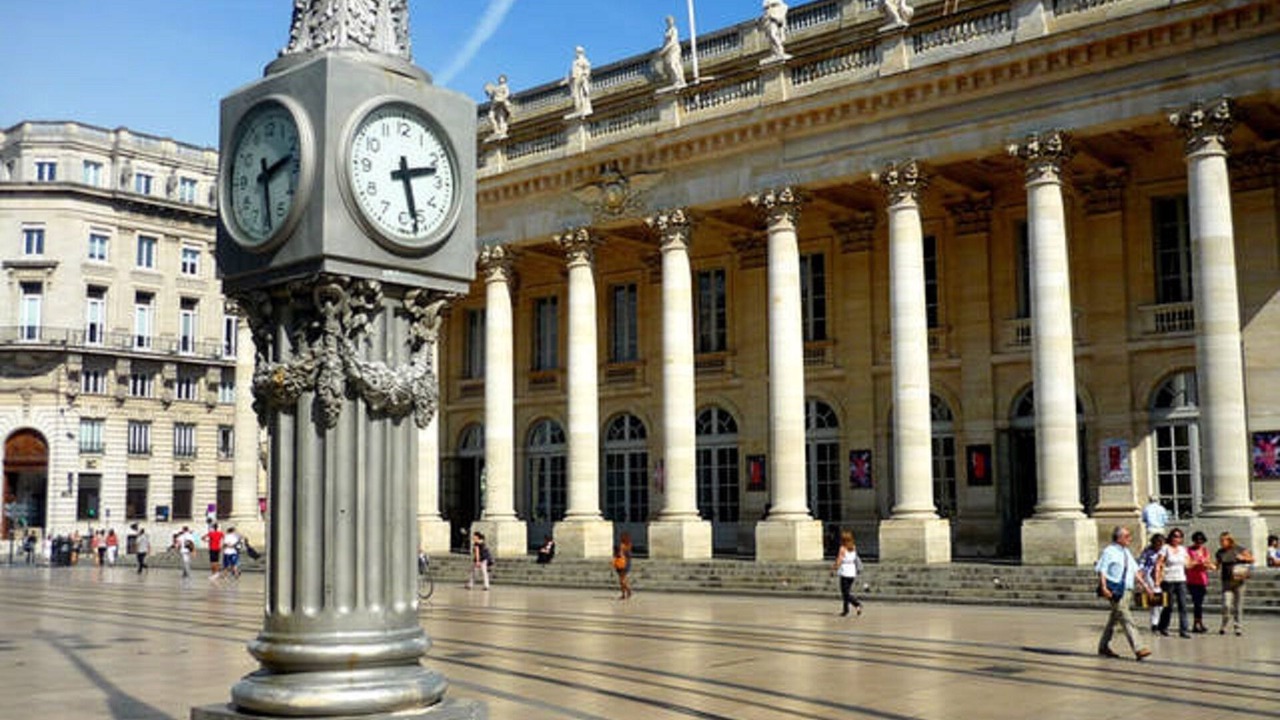 Photo of Others in Hotel de Ville - Quinconces