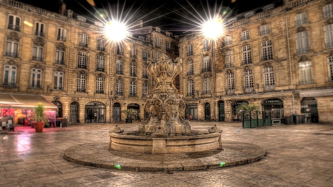Photo of Outdoor in Hotel de Ville - Quinconces