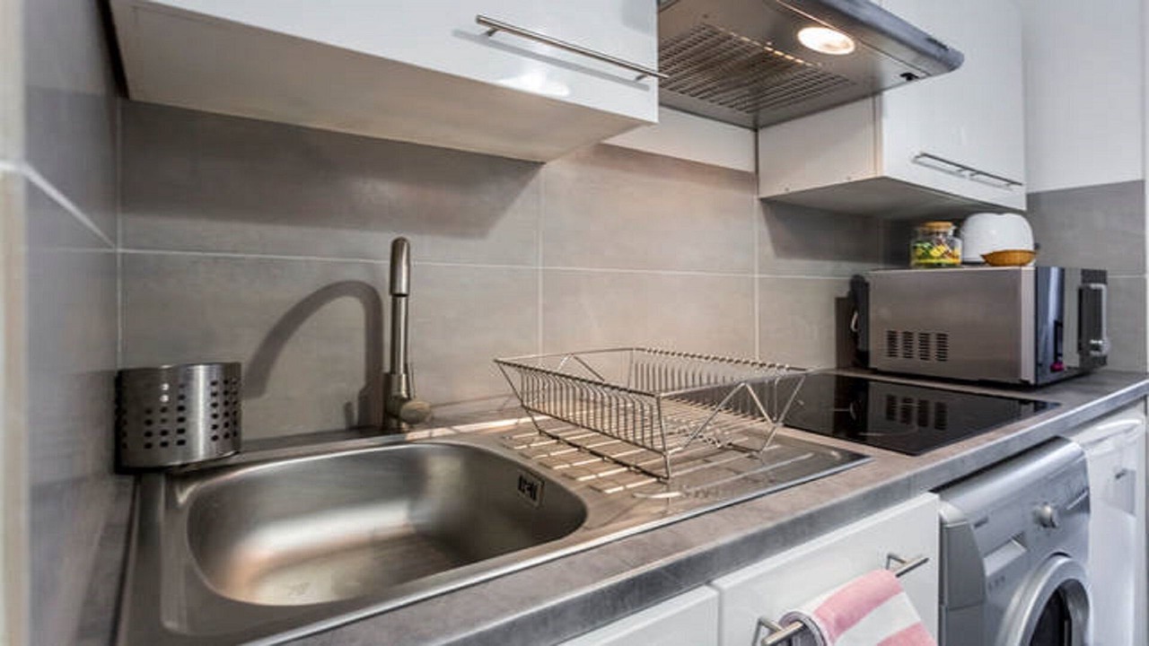 Photo of Kitchen in Hotel de Ville - Quinconces