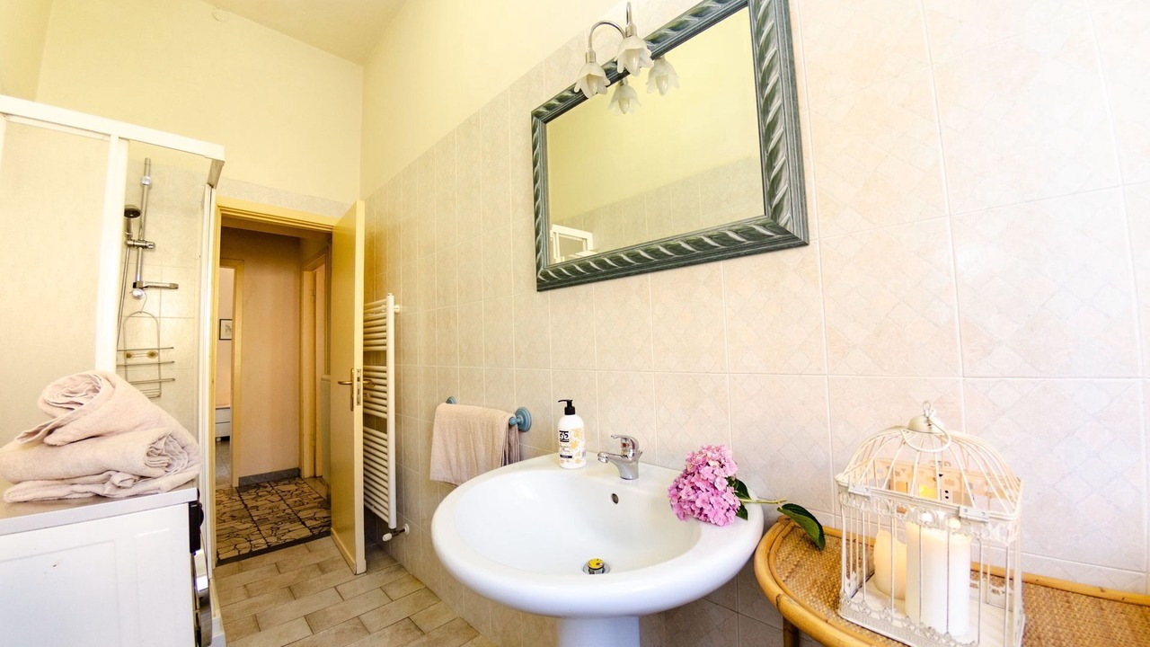 Photo of Bathroom in Cascine-La Croce